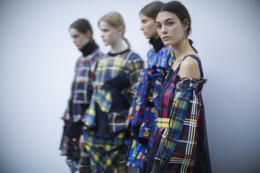 新色追加！ sacai 2020 aw ワンピース サイズ1 | yasnabeauty.com