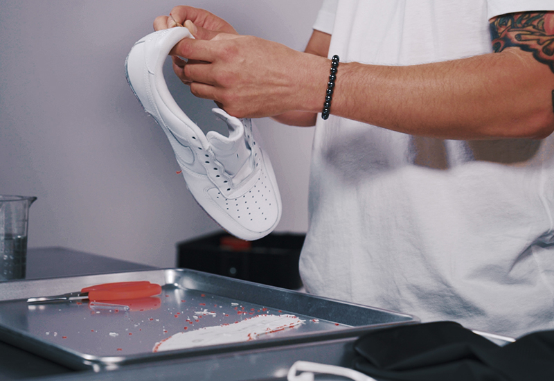 Nauwgezet meester naaien How To Deconstruct The Nike Air Force 1 With The Shoe Surgeon