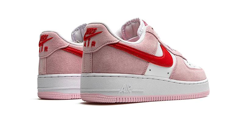 Air force 1 valentine's best sale day 2018