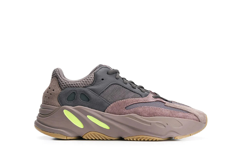 Yeezy boost 700 store new colorway